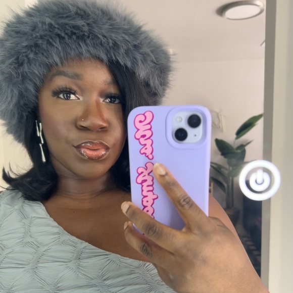 Meet your Posh Ambassador, Adwoa - Picture 5 of 13